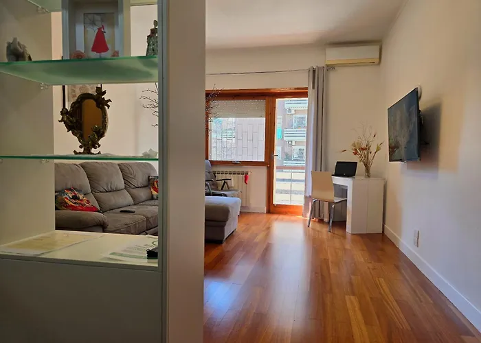 Apartament Luminoso Eur Wifi Veloce Metro Vicina Rzym